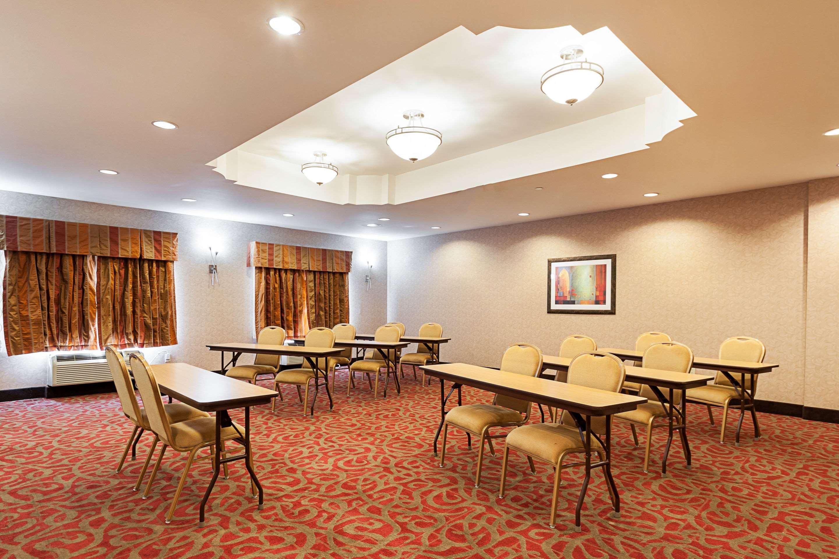 Comfort Suites Sulphur - Lake Charles Bagian luar foto