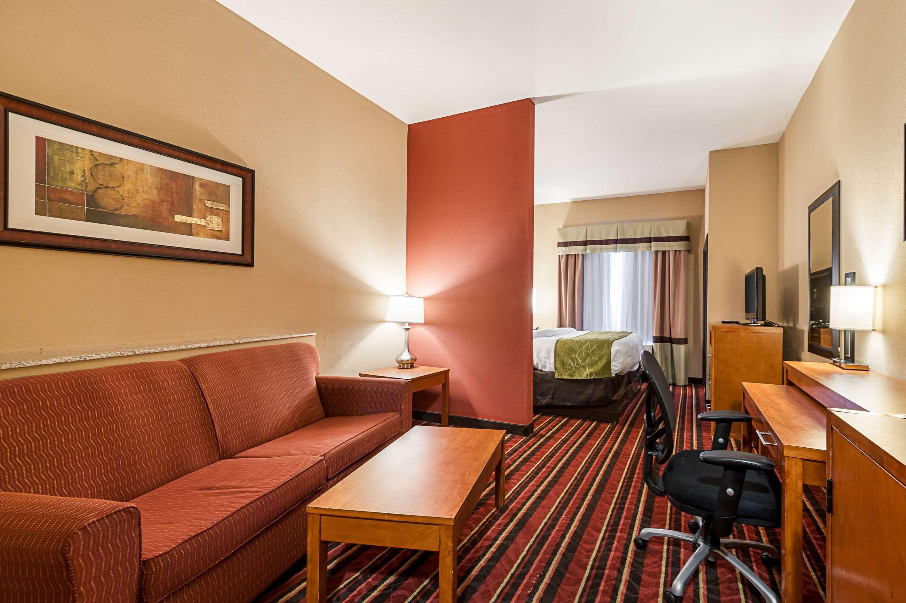 Comfort Suites Sulphur - Lake Charles Bagian luar foto